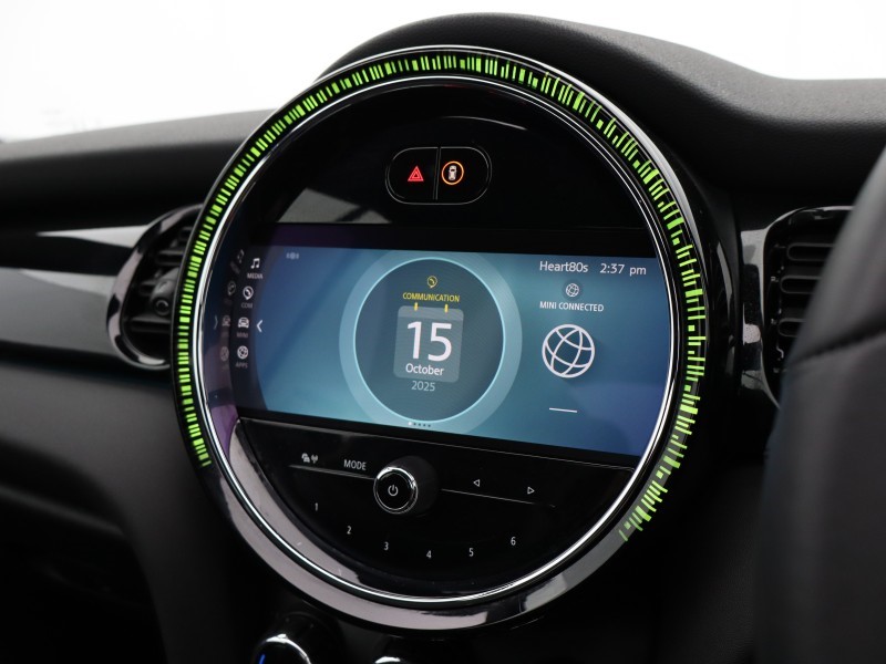 2024 (24) MINI CONVERTIBLE 1.5 Cooper Sport Premium 2dr Auto 4666360