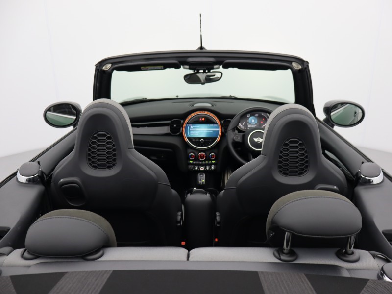 2024 (24) MINI CONVERTIBLE 1.5 Cooper Sport Premium 2dr Auto 4666380