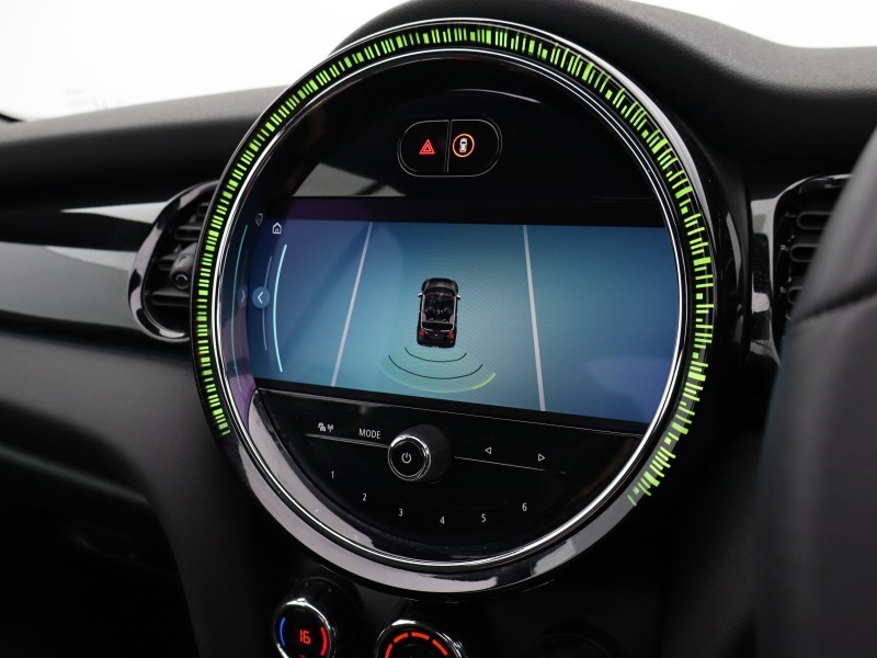 2024 (24) MINI CONVERTIBLE 1.5 Cooper Sport Premium 2dr Auto 4666364