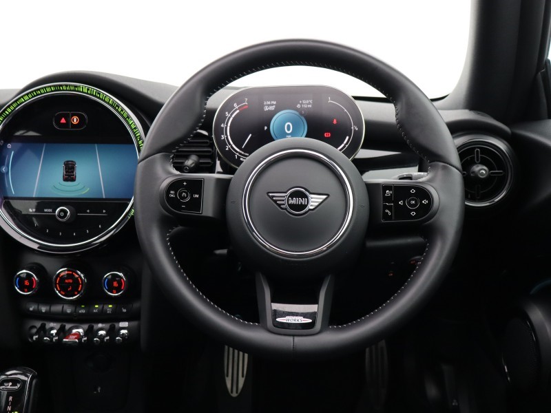 2024 (24) MINI CONVERTIBLE 1.5 Cooper Sport Premium 2dr Auto 4666352