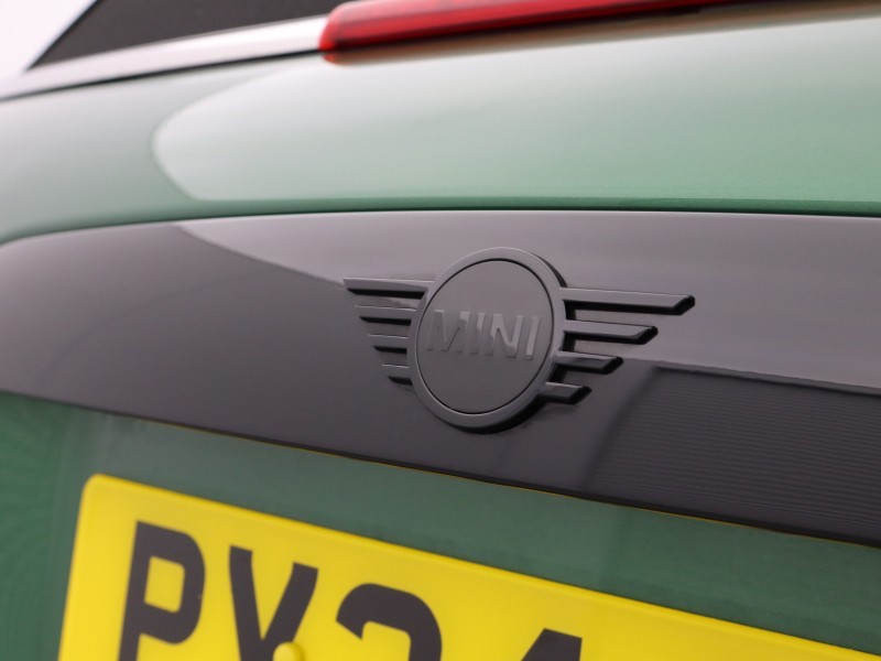 2024 (24) MINI CONVERTIBLE 1.5 Cooper Sport Premium 2dr Auto 4666334