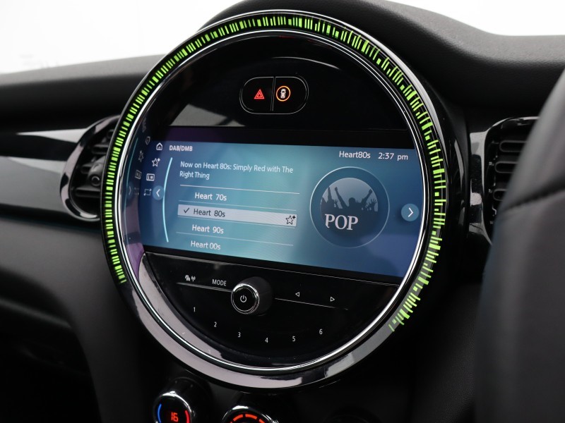 2024 (24) MINI CONVERTIBLE 1.5 Cooper Sport Premium 2dr Auto 4666363