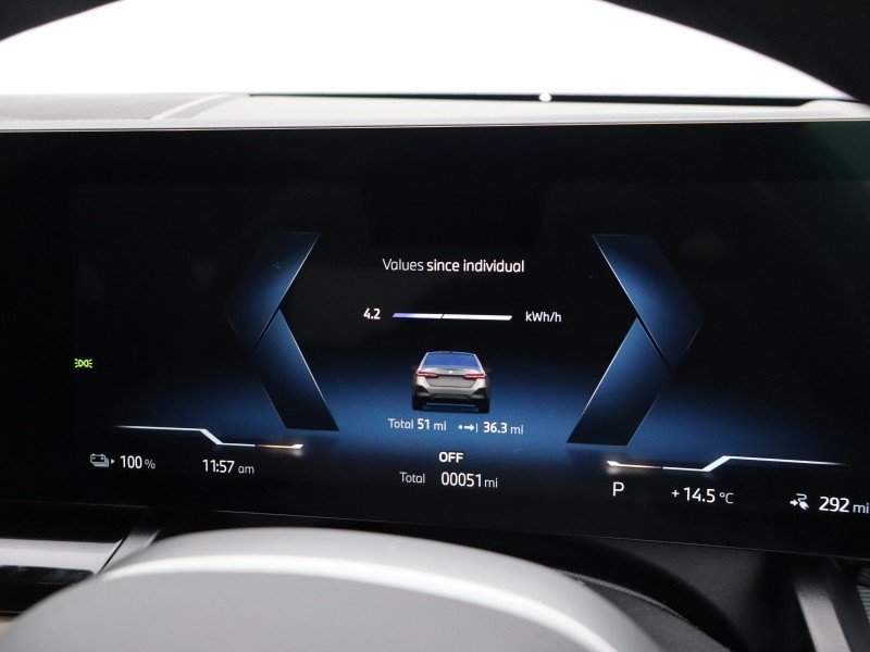 2025 (75) BMW I5 250kW eDrive40 M Sport 84kWh 4dr Auto 5073275