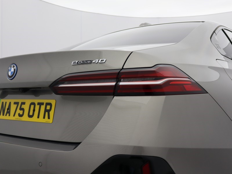 2025 (75) BMW I5 250kW eDrive40 M Sport 84kWh 4dr Auto 5073227