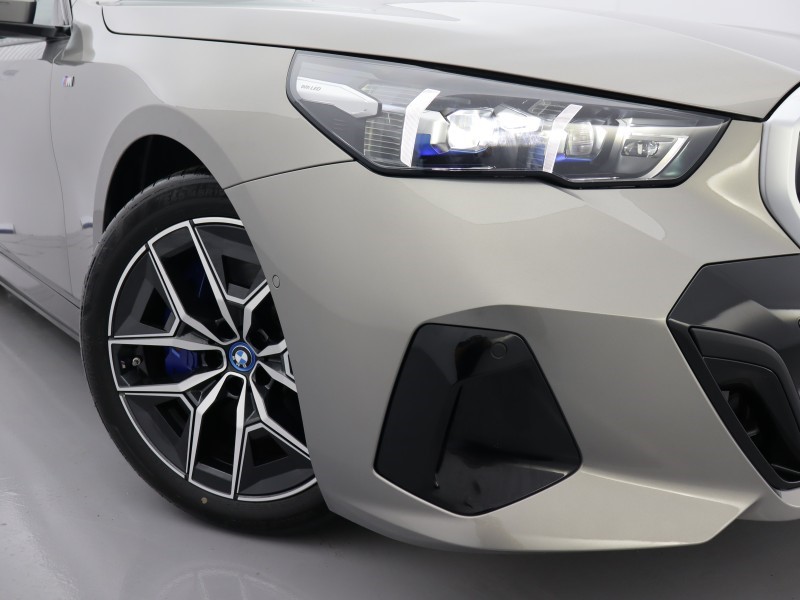 2025 (75) BMW I5 250kW eDrive40 M Sport 84kWh 4dr Auto 5073246