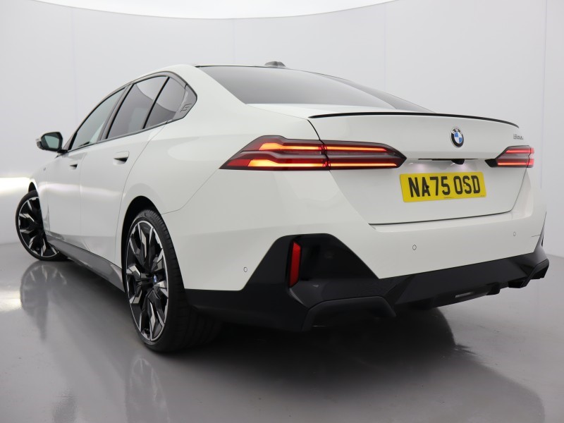2025 (75) BMW 5 SERIES 520i M Sport Pro 4dr Auto 5177496