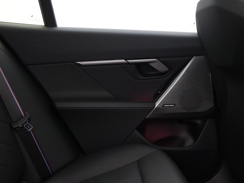 2025 (75) BMW 5 SERIES 520i M Sport Pro 4dr Auto 5177498