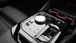 2025 (75) BMW 5 SERIES 520i M Sport Pro 4dr Auto 5177463