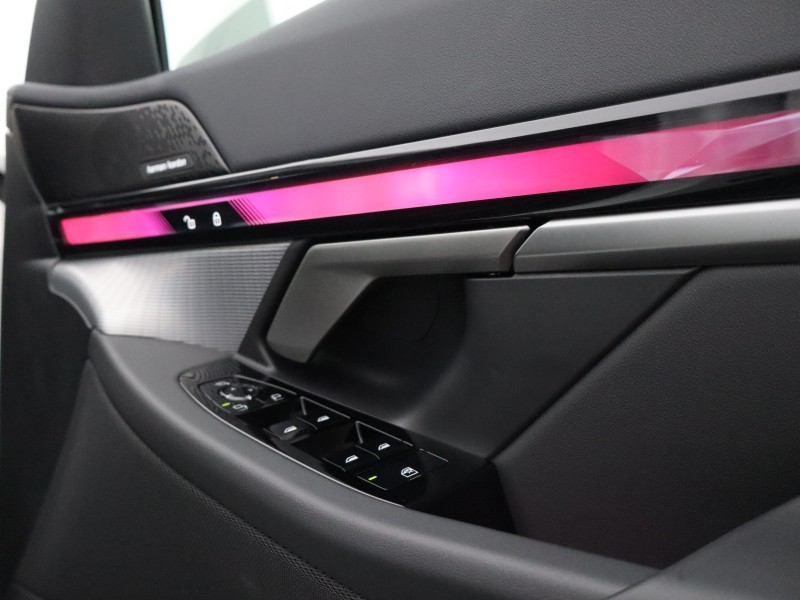 2025 (75) BMW 5 SERIES 520i M Sport Pro 4dr Auto 5177506