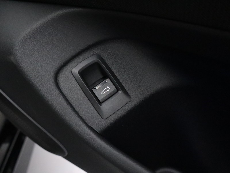 2025 (75) BMW I5 250kW eDrive40 M Sport 84kWh 4dr Auto 5073367