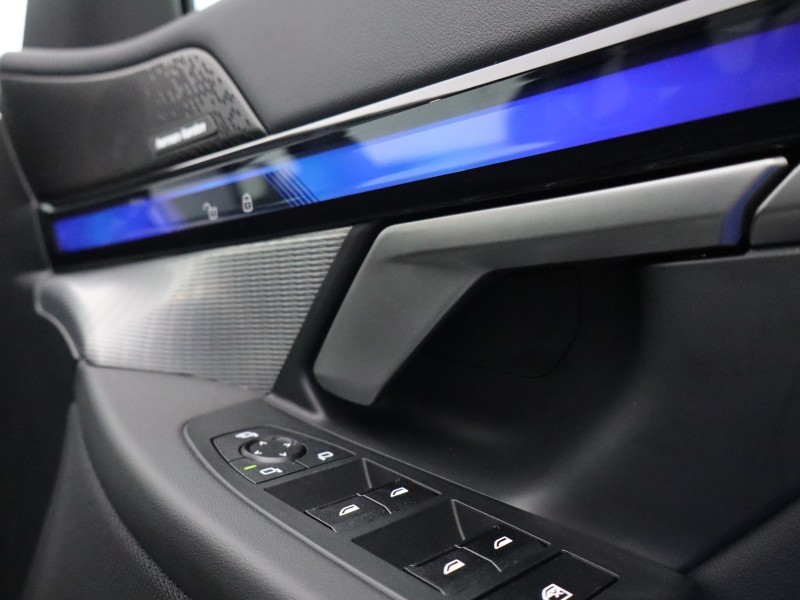 2025 (75) BMW I5 250kW eDrive40 M Sport 84kWh 4dr Auto 5073368