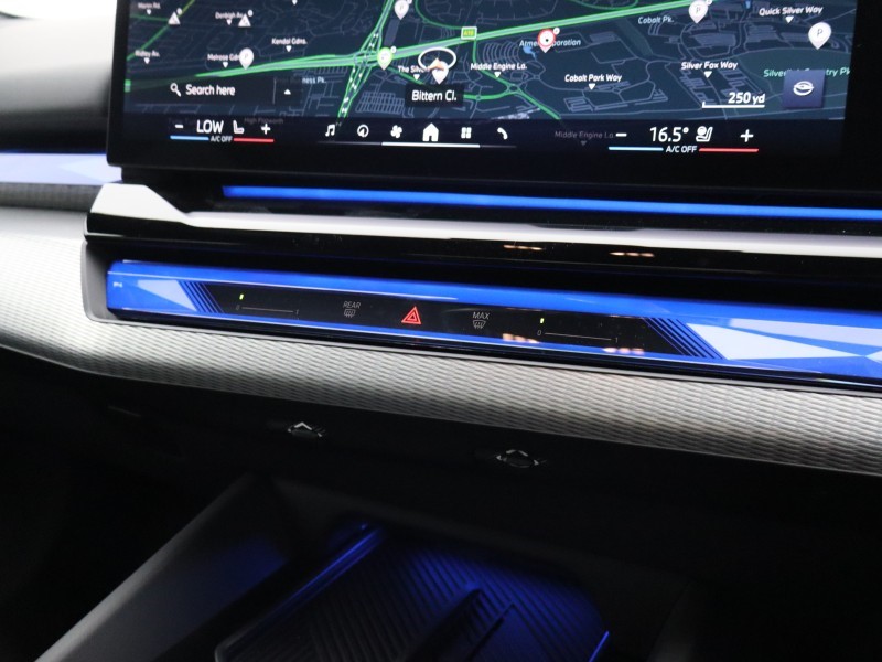 2025 (75) BMW I5 250kW eDrive40 M Sport 84kWh 4dr Auto 5073403