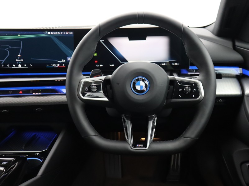 2025 (75) BMW I5 250kW eDrive40 M Sport 84kWh 4dr Auto 5073395