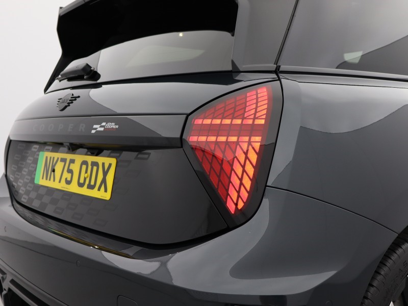 2025 (75) MINI COOPER 190kW John Cooper Works 54kWh 3dr Auto 4693168