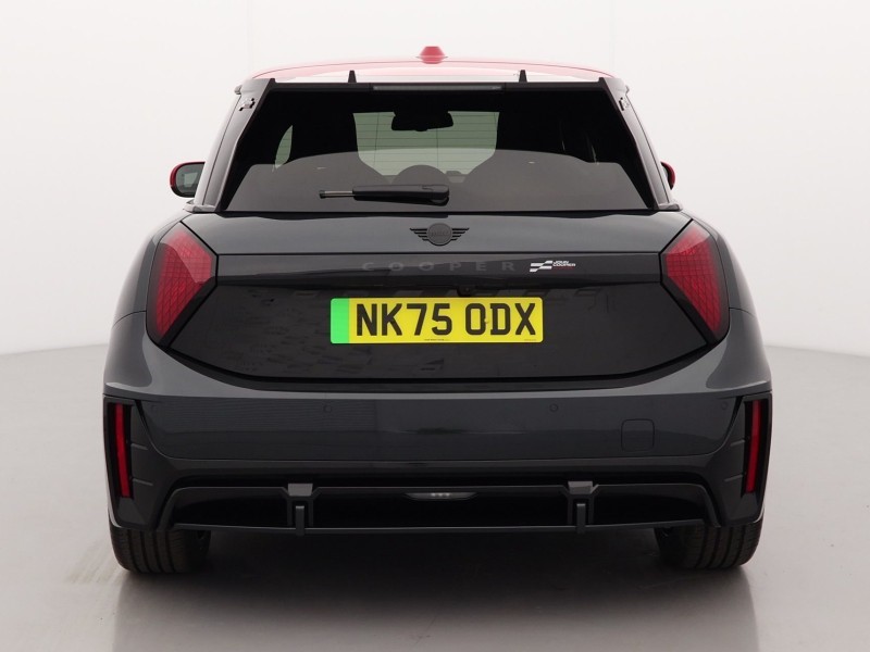 2025 (75) MINI COOPER 190kW John Cooper Works 54kWh 3dr Auto 4693165