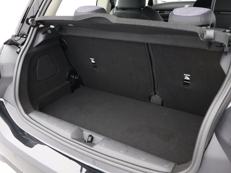 2024 (74) MINI COOPER 2.0 S Classic 3dr Auto 4709793