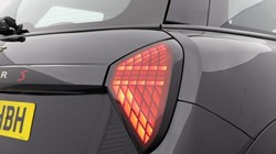 2024 (74) MINI COOPER 2.0 S Classic 3dr Auto 4709789
