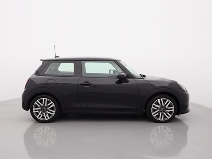2024 (74) MINI COOPER 2.0 S Classic 3dr Auto
