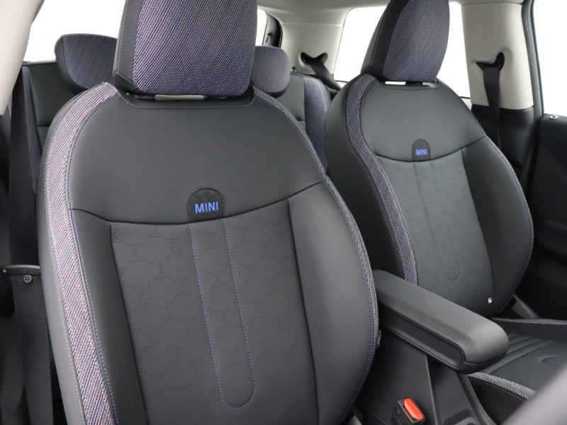 2024 (74) MINI COOPER 2.0 S Classic 3dr Auto 4709800