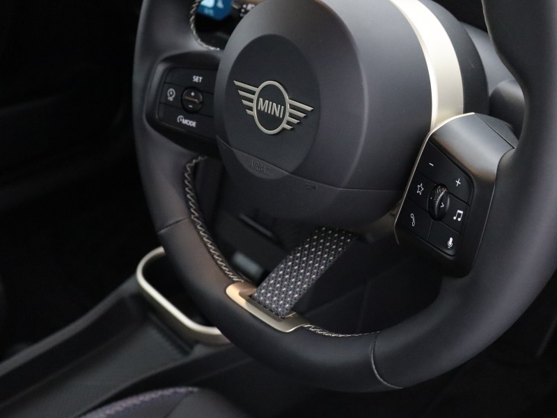 2024 (74) MINI COOPER 2.0 S Classic 3dr Auto 4709804