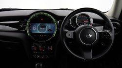 2022 (22) MINI HATCHBACK 1.5 Cooper Classic 3dr Auto 4696196