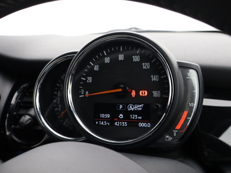 2022 (22) MINI HATCHBACK 1.5 Cooper Sport 5dr Auto 4735930