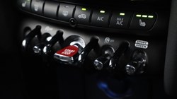 2022 (22) MINI HATCHBACK 1.5 Cooper Sport 5dr Auto 4735938