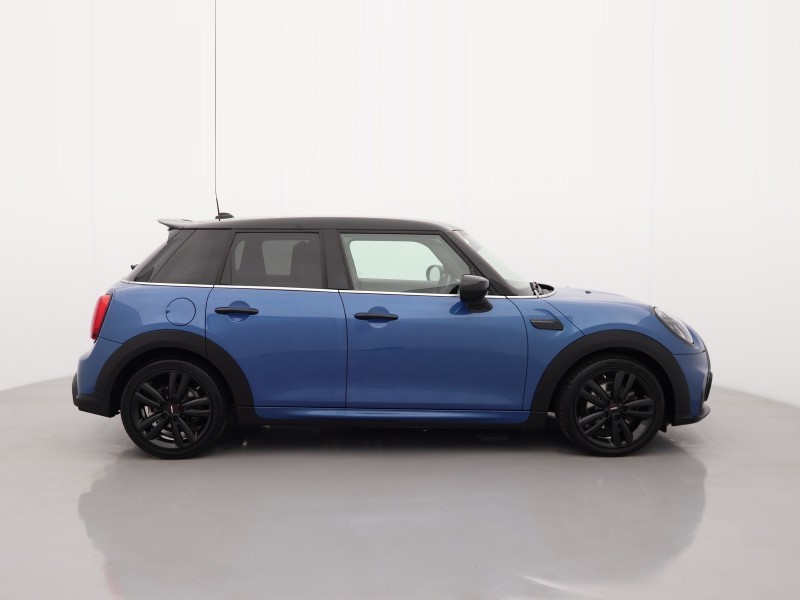 2022 (22) MINI HATCHBACK 1.5 Cooper Sport 5dr Auto