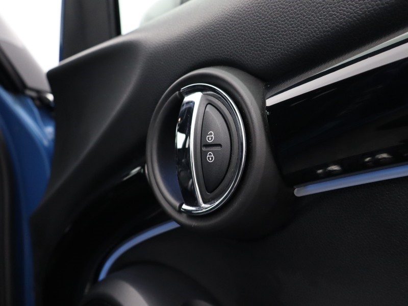 2022 (22) MINI HATCHBACK 1.5 Cooper Sport 5dr Auto 4735926