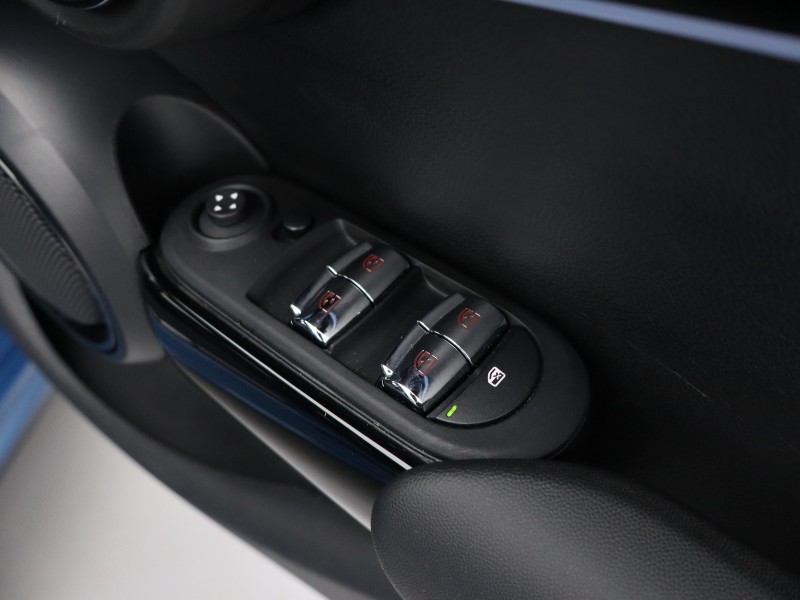 2022 (22) MINI HATCHBACK 1.5 Cooper Sport 5dr Auto 4735927