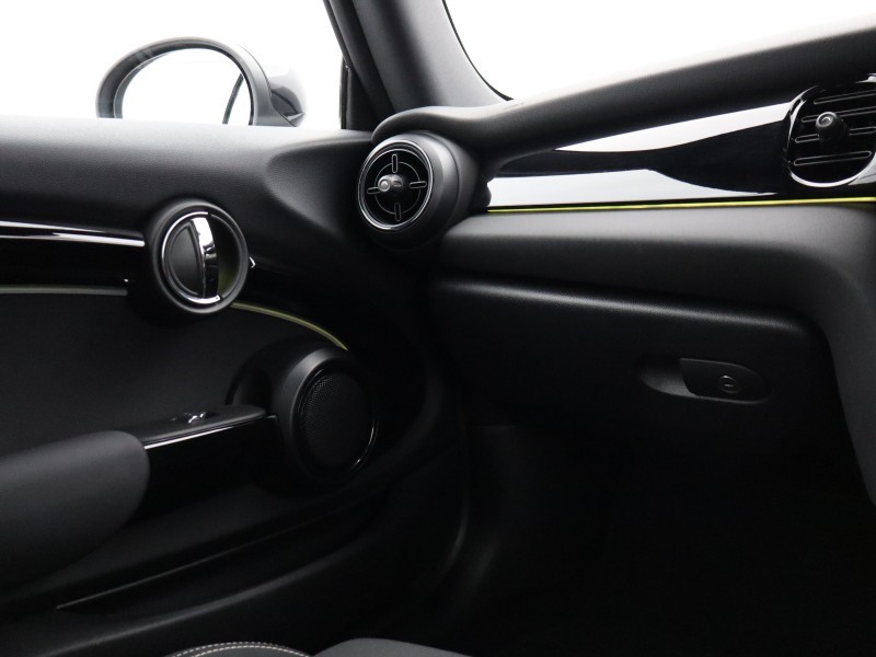 2021 (21) MINI CONVERTIBLE 2.0 Cooper S Classic 2dr Auto 4776905