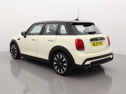 2021 (21) MINI HATCHBACK 1.5 Cooper Exclusive 5dr