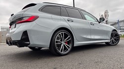 2025 (25) BMW 3 SERIES 320i M Sport 5dr Step Auto 4689354
