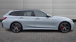 2025 (25) BMW 3 SERIES 320i M Sport 5dr Step Auto 4689309