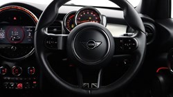 2022 (22) MINI HATCHBACK 1.5 Cooper Exclusive 5dr Auto 4762869