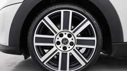 2022 (22) MINI HATCHBACK 1.5 Cooper Exclusive 5dr Auto 4762833