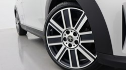 2022 (22) MINI HATCHBACK 1.5 Cooper Exclusive 5dr Auto 4762873