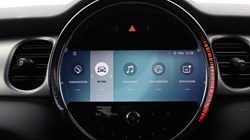 2022 (22) MINI HATCHBACK 1.5 Cooper Exclusive 5dr Auto 4762880