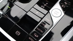 2024 (24) BMW X5 xDrive50e M Sport 5dr Auto 4716311