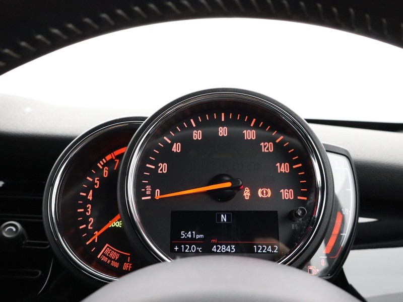 2022 (22) MINI HATCHBACK 1.5 Cooper Sport 5dr 4773395