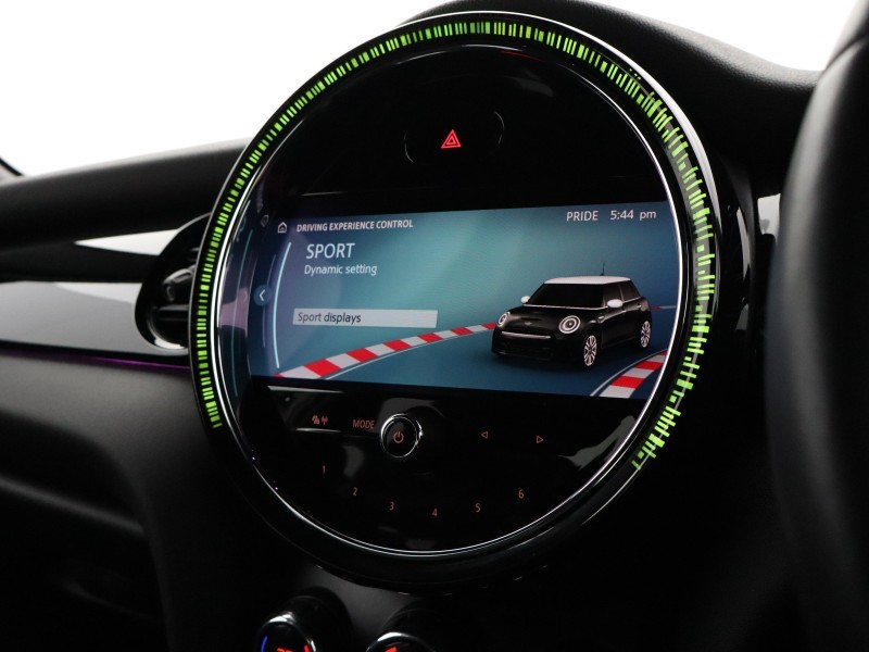 2022 (22) MINI HATCHBACK 1.5 Cooper Sport 5dr 4773405