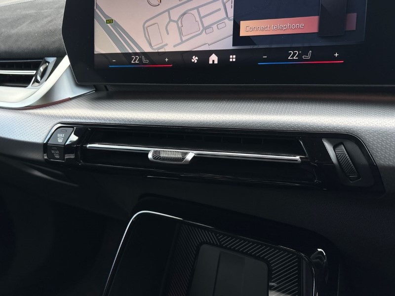 2025 (25) BMW iX2 230kW xDrive30 M Sport 65kWh 5dr Auto 4712116