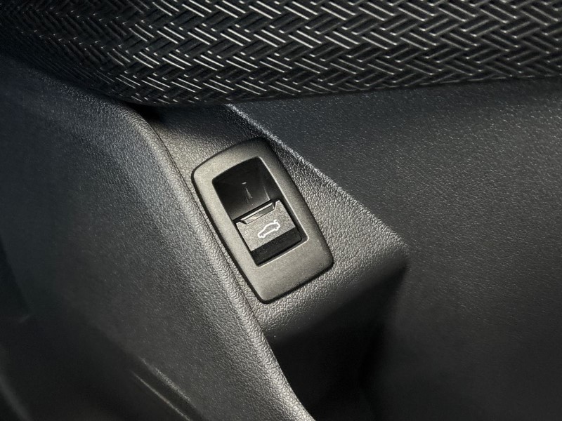 2025 (25) BMW iX2 230kW xDrive30 M Sport 65kWh 5dr Auto 4712135