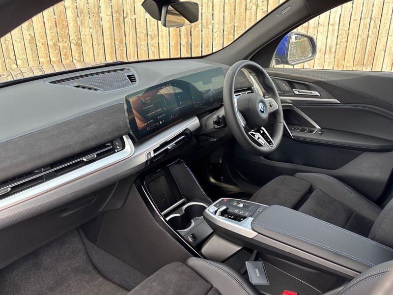 2025 (25) BMW iX2 230kW xDrive30 M Sport 65kWh 5dr Auto 4712091