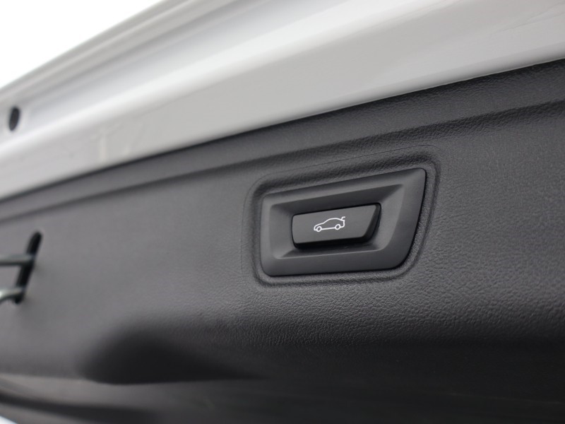 2025 (25) BMW 3 SERIES 320i M Sport 5dr Step Auto 4734931