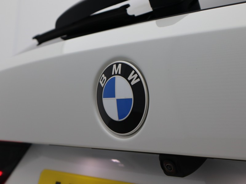 2025 (25) BMW 3 SERIES 320i M Sport 5dr Step Auto 4734928