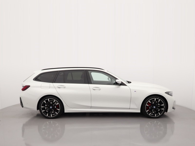 2025 (25) BMW 3 SERIES 320i M Sport 5dr Step Auto 4734924