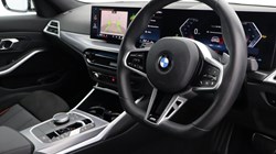 2025 (25) BMW 3 SERIES 320i M Sport 4dr Step Auto 4733944