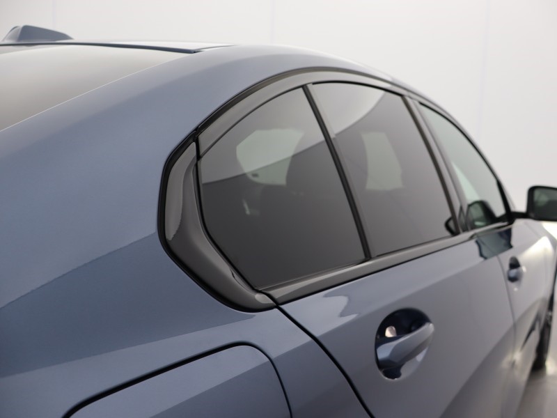 2025 (25) BMW 3 SERIES 320i M Sport 4dr Step Auto 4736356