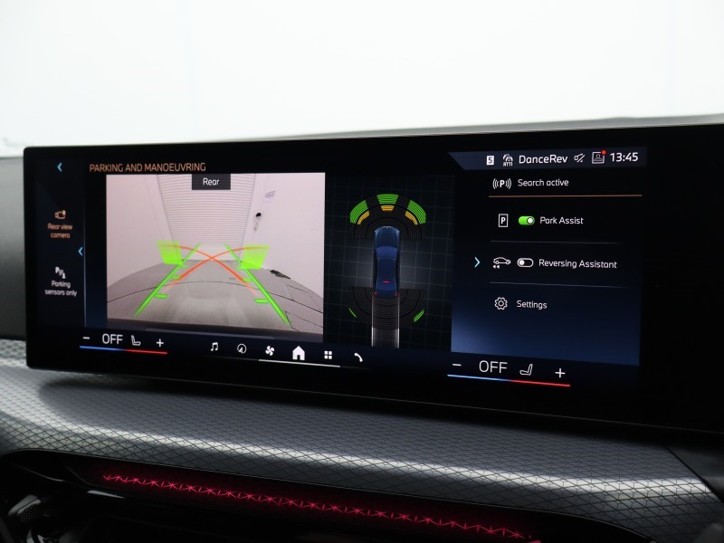 2025 (25) BMW 3 SERIES 320i M Sport 4dr Step Auto 4736382